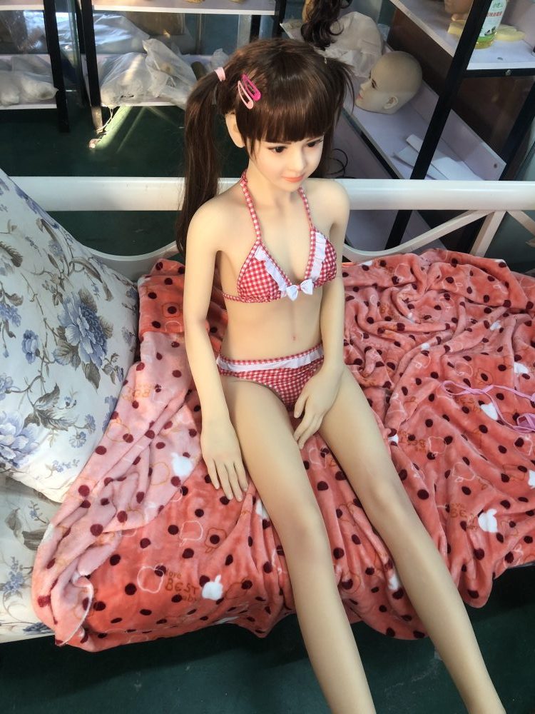 CATDOLL 146CM Laura TPE Mini Sex Doll - Image 2