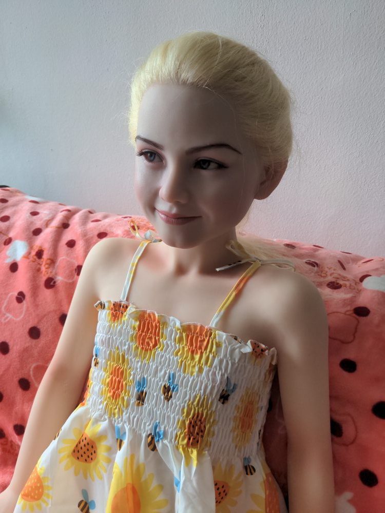 CATDOLL 126CM Alisa (TPE Body + Hard Silicone Head) Customer Photos - Image 5